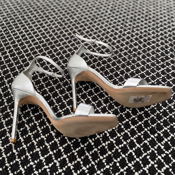 SAINT LAURENT | Amber Metallic Heels - Picture 4 of 6